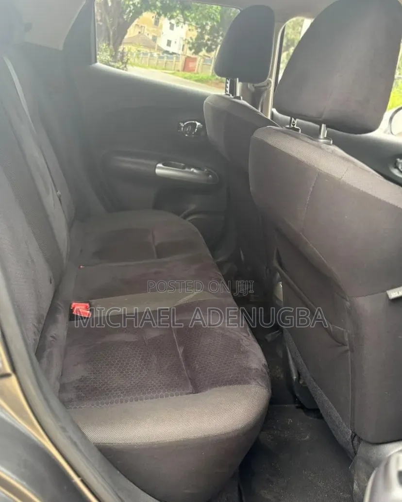 Nissan Juke S 2011 Gray
