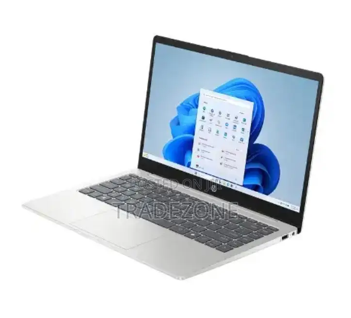 New Laptop HP 8GB Intel Core Ultra 7 SSD 512GB