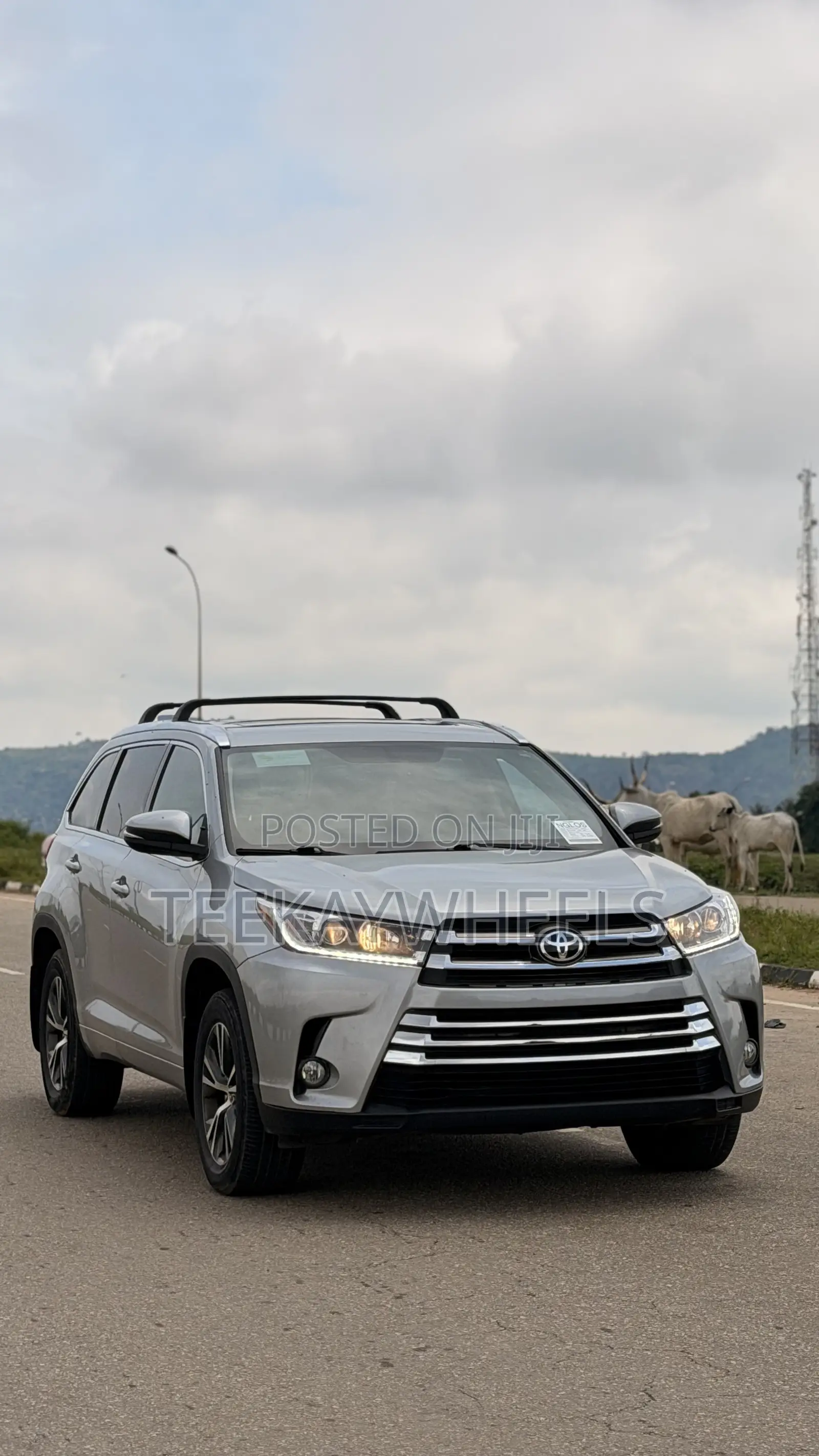 Toyota Highlander XLE V6 4x2 (3.5L 6cyl 6A) 2016 Silver