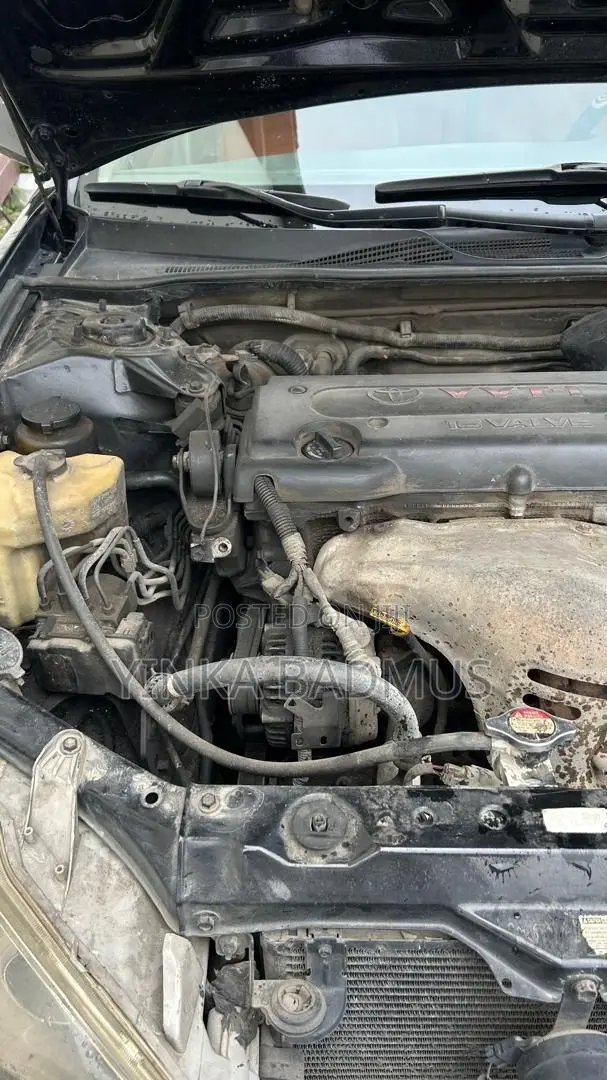 Toyota Camry LE 4dr Sedan (2.4L 4cyl 4A) 2004 Black
