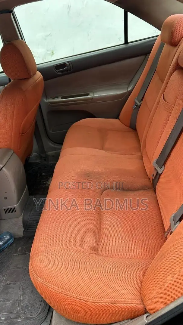 Toyota Camry LE 4dr Sedan (2.4L 4cyl 4A) 2004 Black