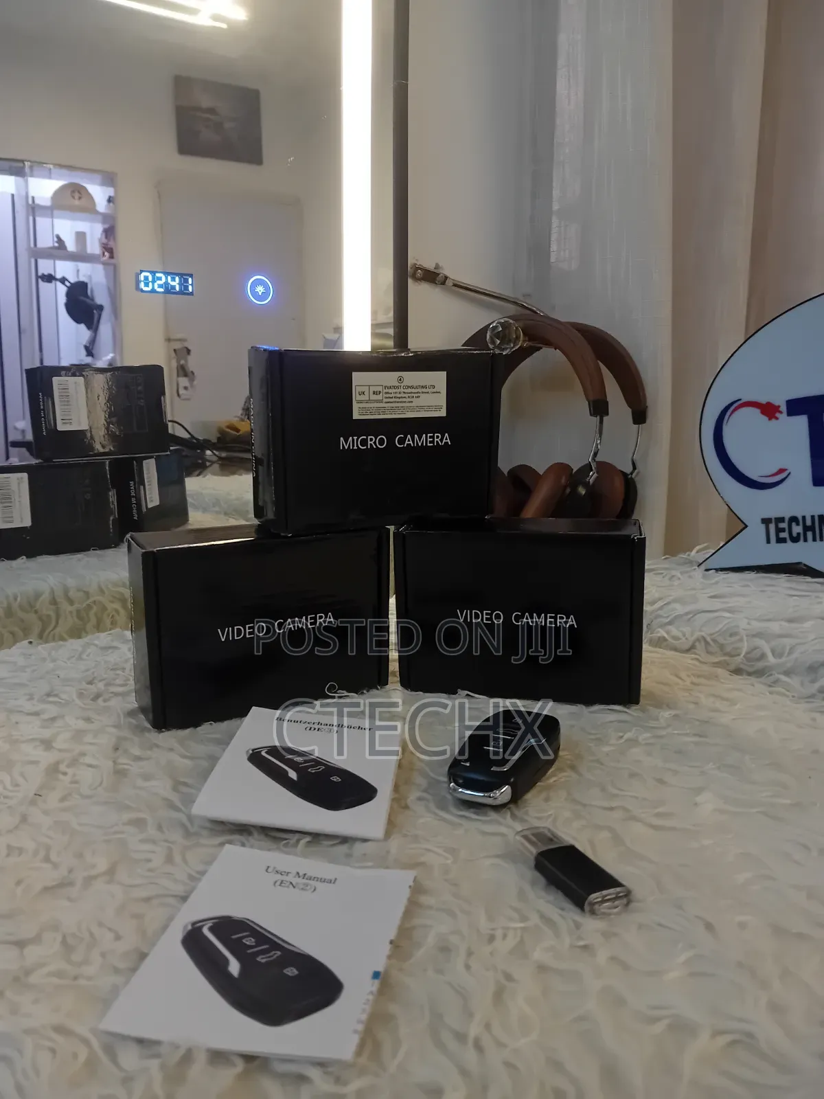 Spy Camera Car Key, 1080P Hidden Camera Video and Audio Recording 32GB