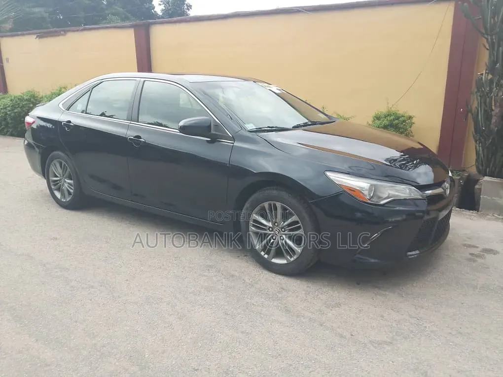 Toyota Camry SE 4dr Sedan (2.5L 4cyl 6A) 2016 Blue