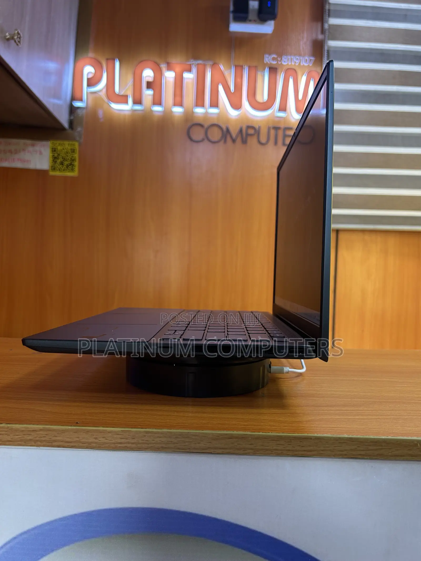 Laptop Dell Inspiron 14 16GB Intel Core i7 SSD 512GB