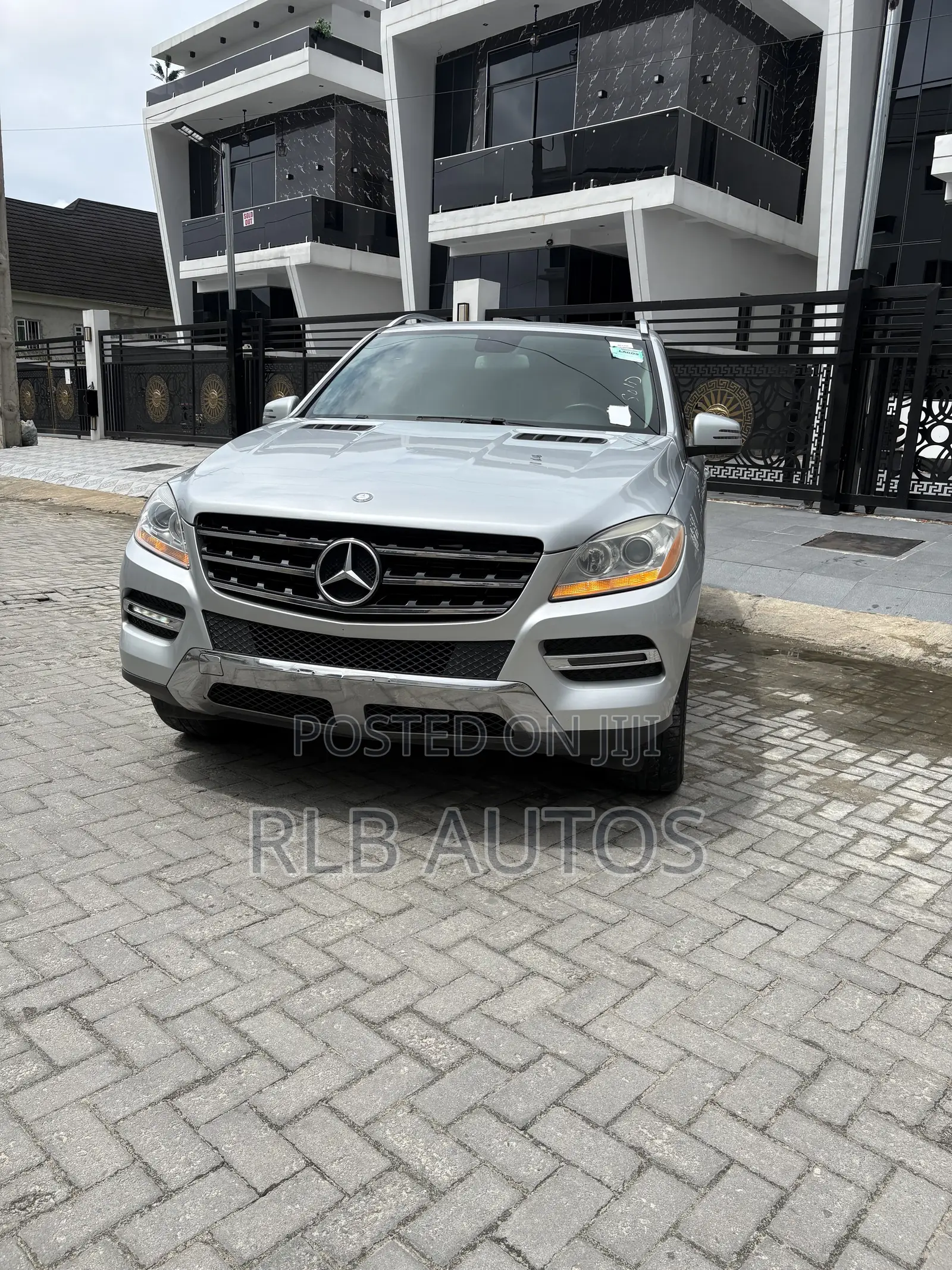 Mercedes-Benz M Class ML350 4MATIC 4dr SUV AWD (3.5L 6cyl 7A) 2014
