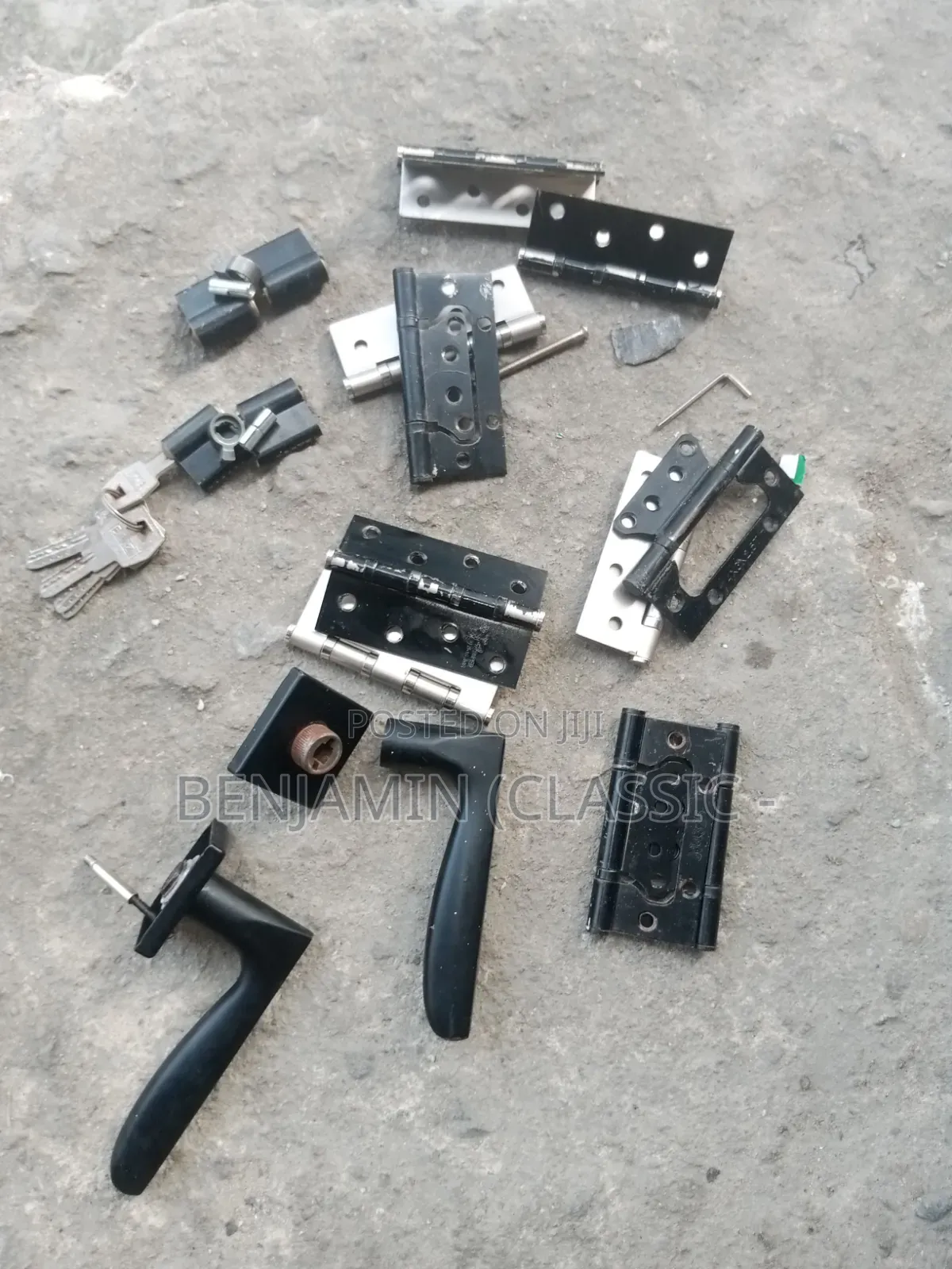 Door Repair Near Me – Locks, Handles, Hinges Frames