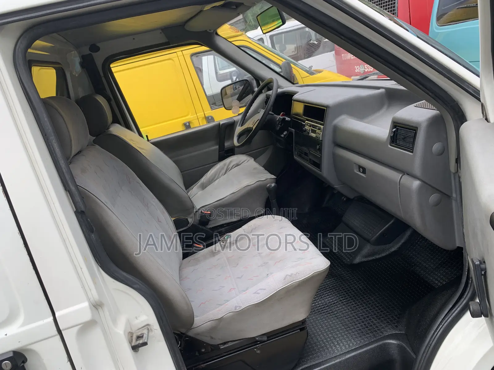 Volkswagen Transporter 2007 White
