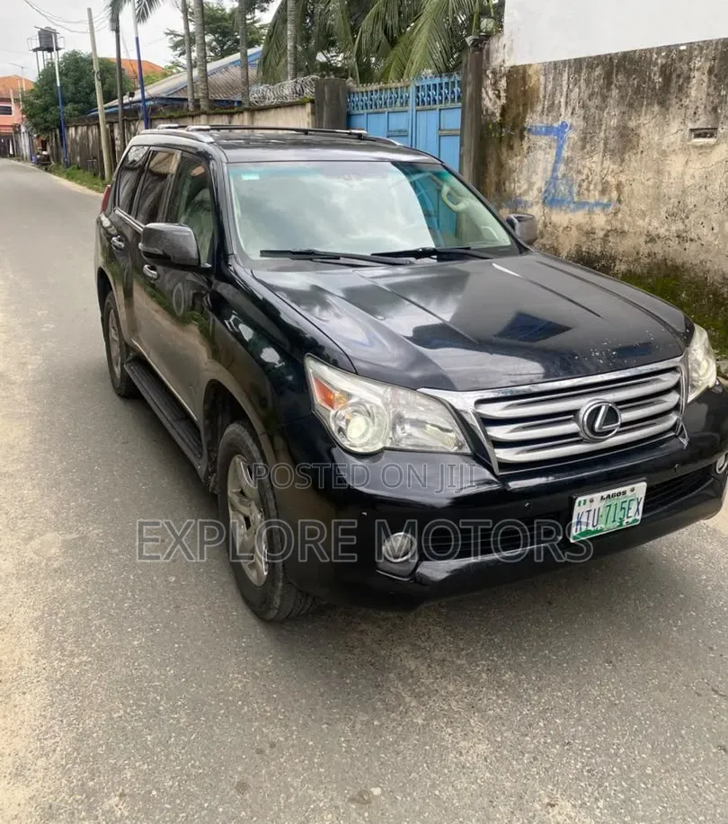 Lexus GX 2011 Black