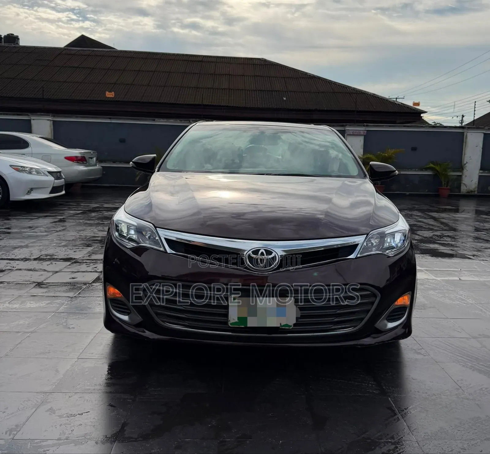 Toyota Avalon 2014 Brown