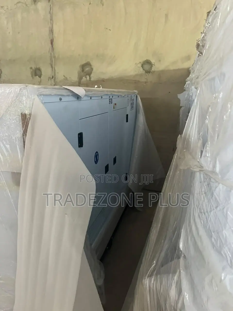 Perkins 200KVA Soundproof Genset – Professional Power Solution