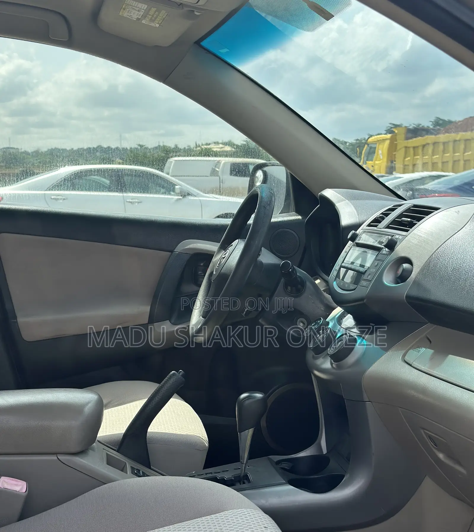 Toyota RAV4 2.0 VVT-i 2008 Gold