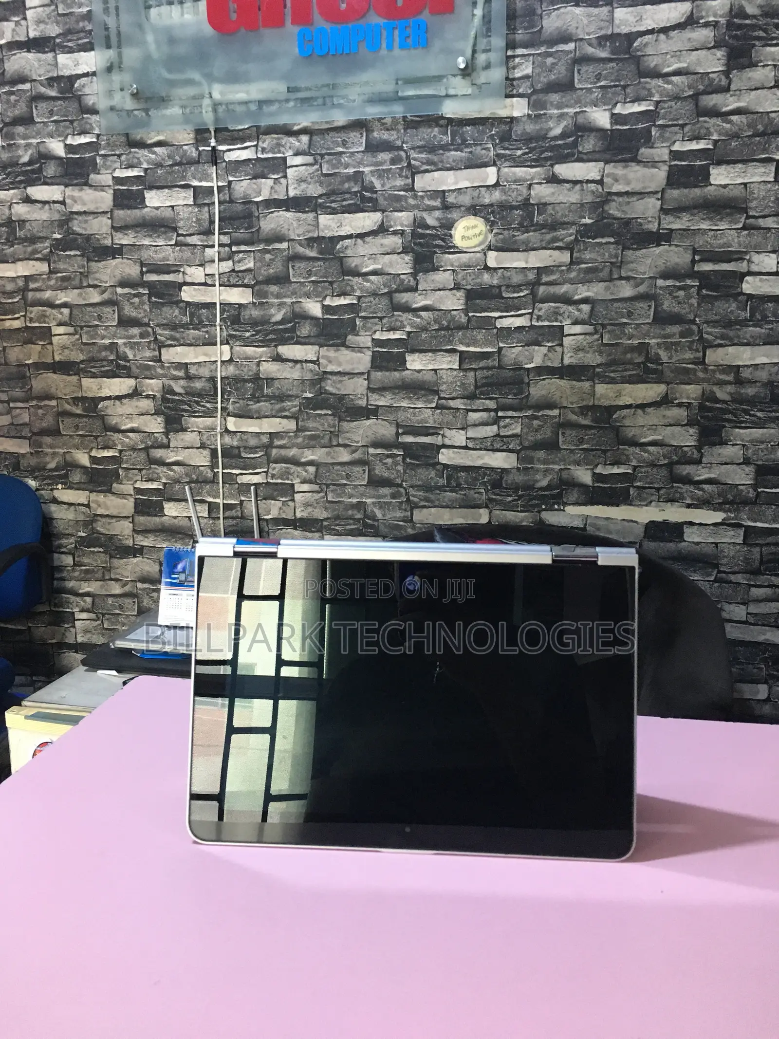 Laptop HP Pavilion x360 4GB Intel Pentium SSD 128GB