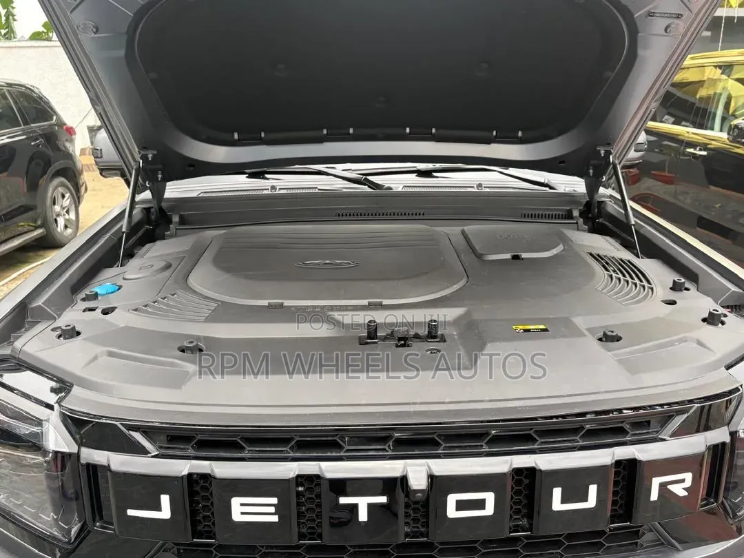 Jetour T2 i-DM 2025 Gray