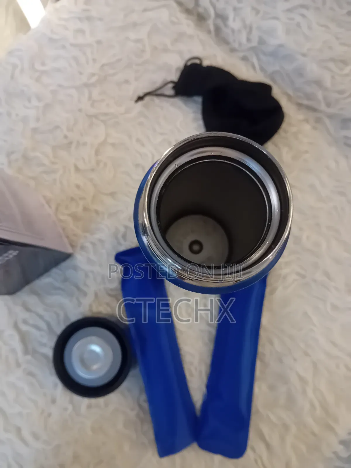 Vacuum Insulin Cooler Travel Case, Ice Pack TSA Approved. Blue