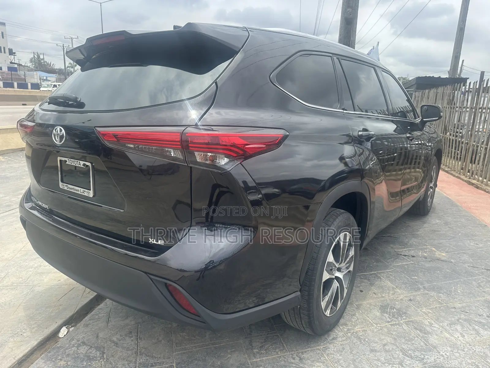 Toyota Highlander XLE 2021 Black