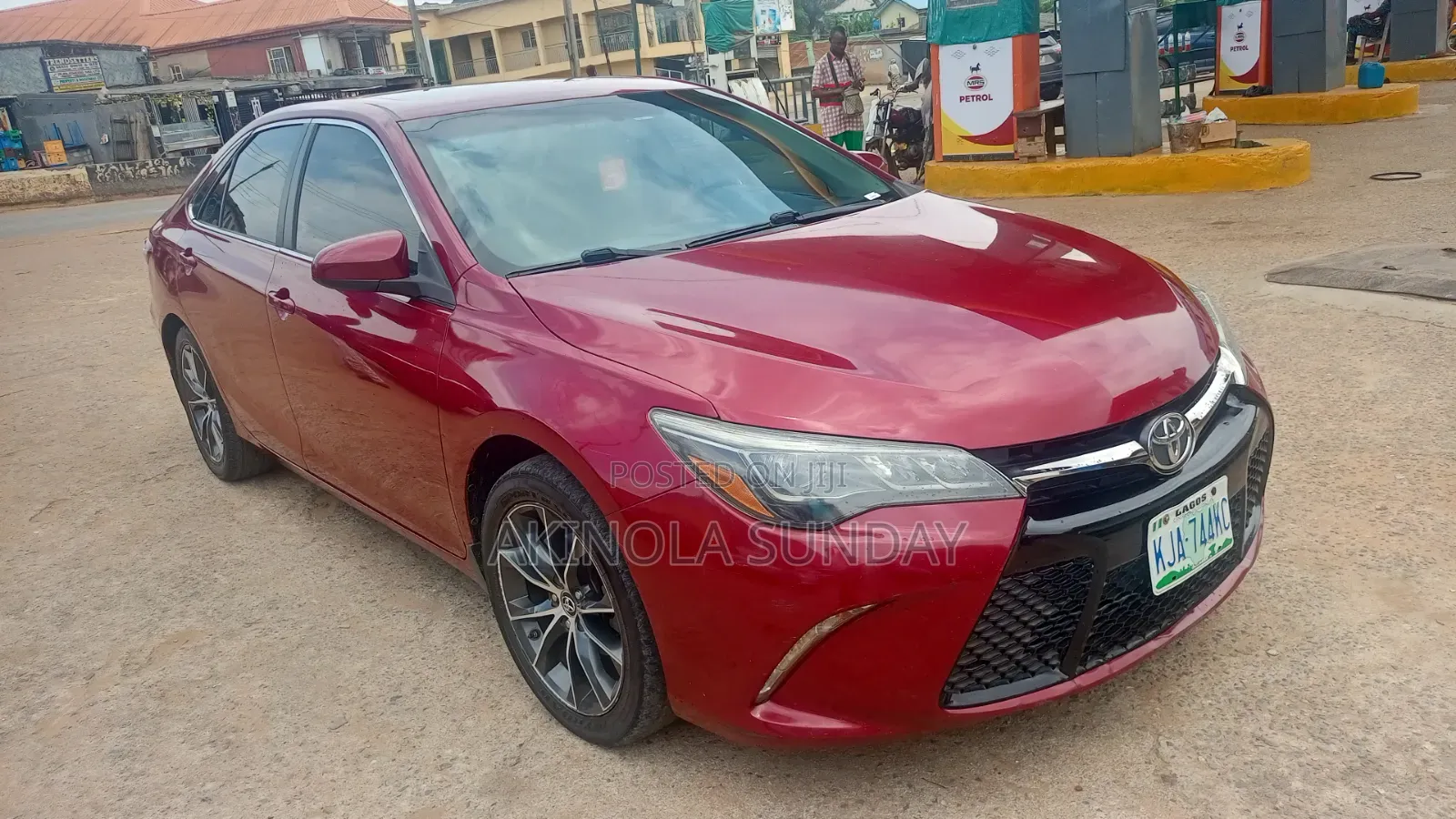 Toyota Camry 2015 Red