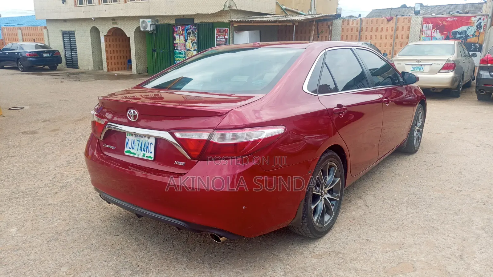 Toyota Camry 2015 Red