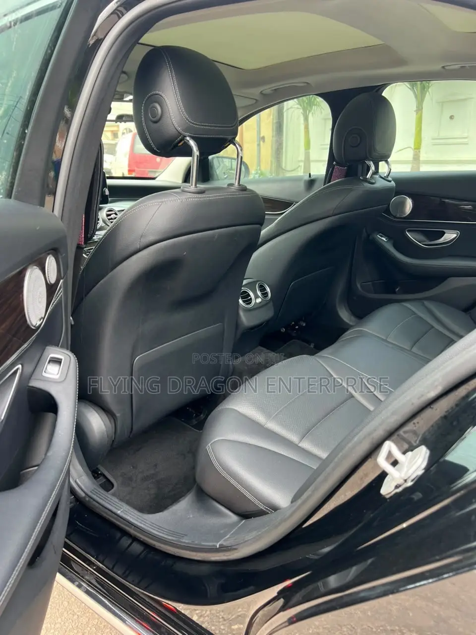 Mercedes-Benz C300 Luxury 4dr RWD Sedan (2.0L 4cyl 7A) 2015 Black