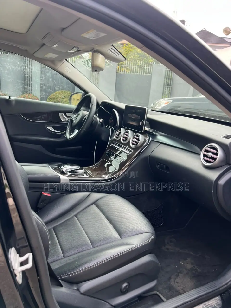 Mercedes-Benz C300 Luxury 4dr RWD Sedan (2.0L 4cyl 7A) 2015 Black