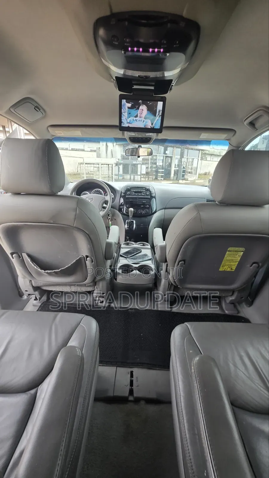 Toyota Sienna 2006 White