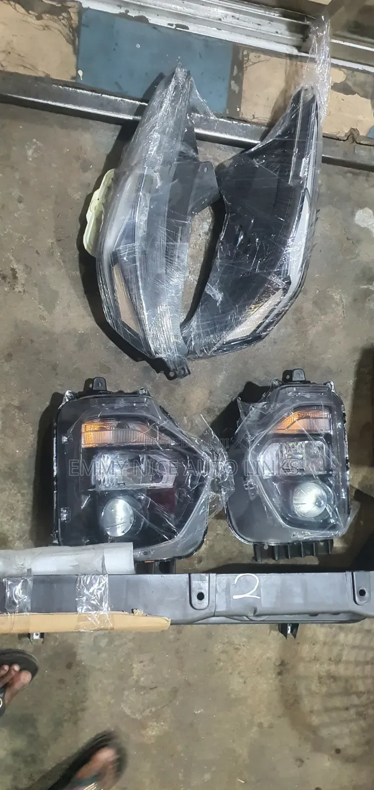 019 Head Lamp Santafe