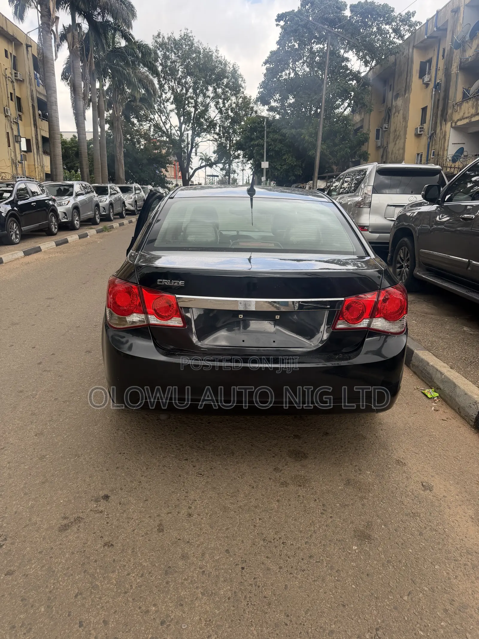 Chevrolet Cruze LTZ 2011 Black