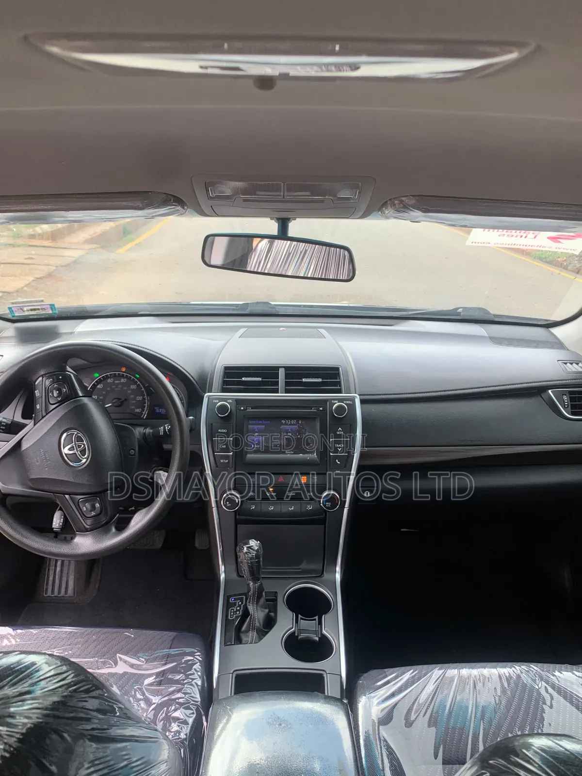 Toyota Camry LE 4dr Sedan (2.5L 4cyl 6A) 2015 Black