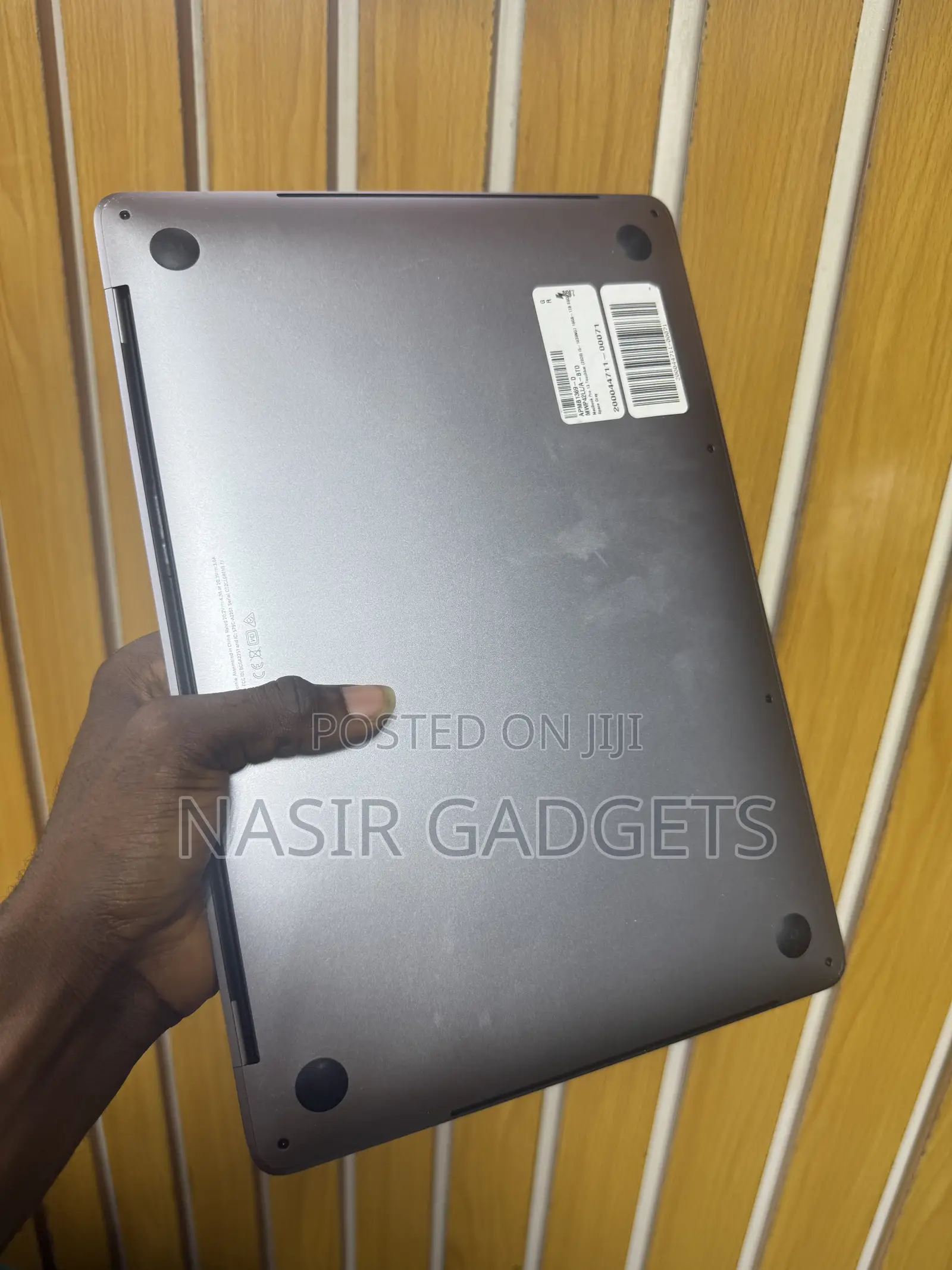 Laptop Apple MacBook Pro 2020 16GB Intel Core i5 SSD 512GB