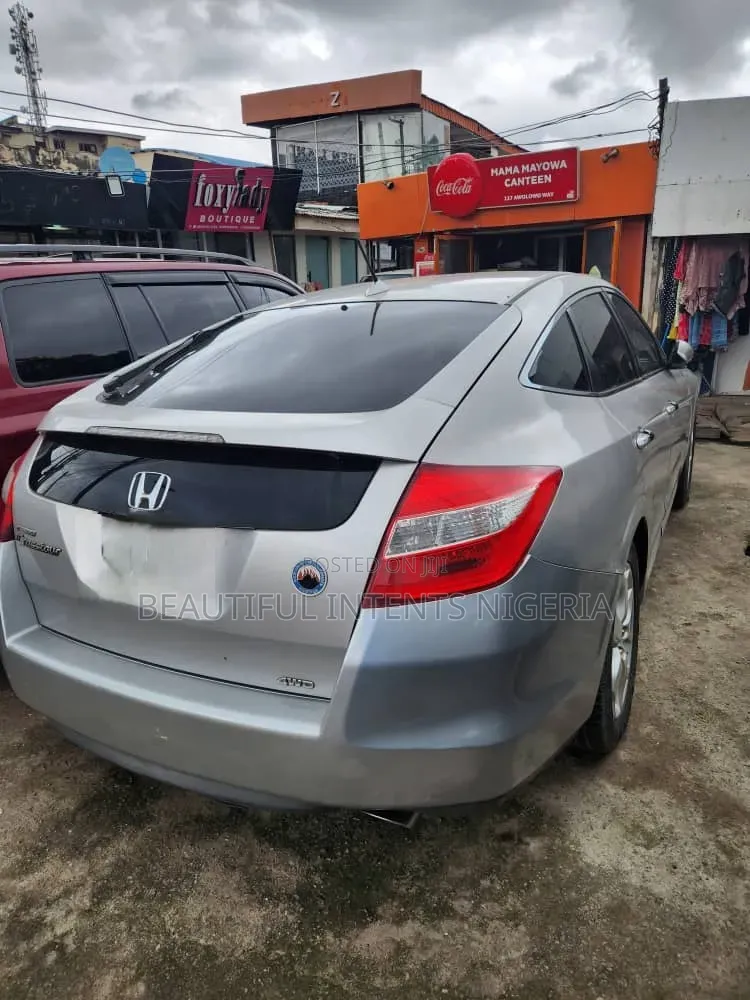 Honda Crosstour 3.5 AWD 2011 Silver