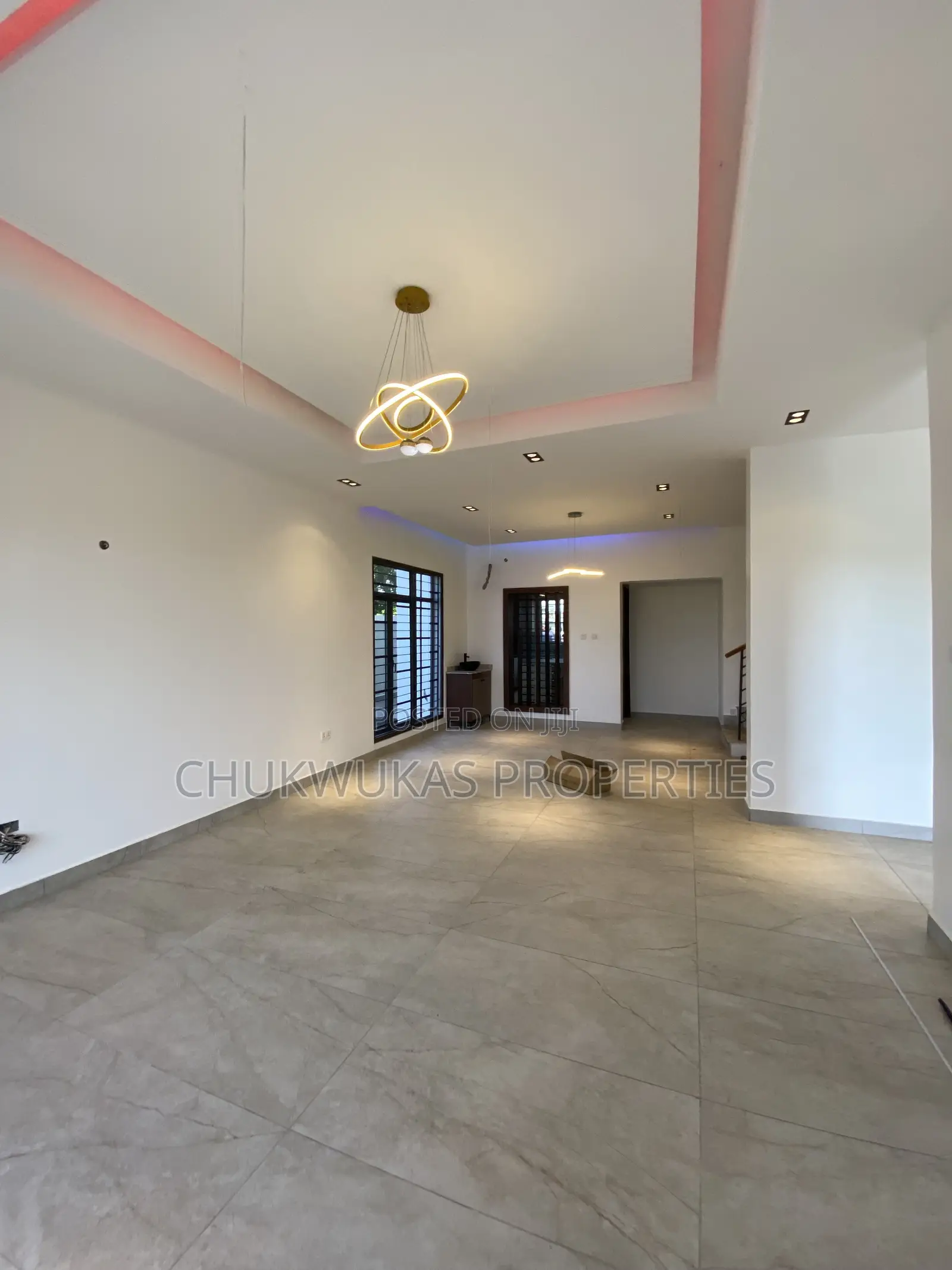 5bdrm Duplex in Almond Garden Estate, Enugu for sale
