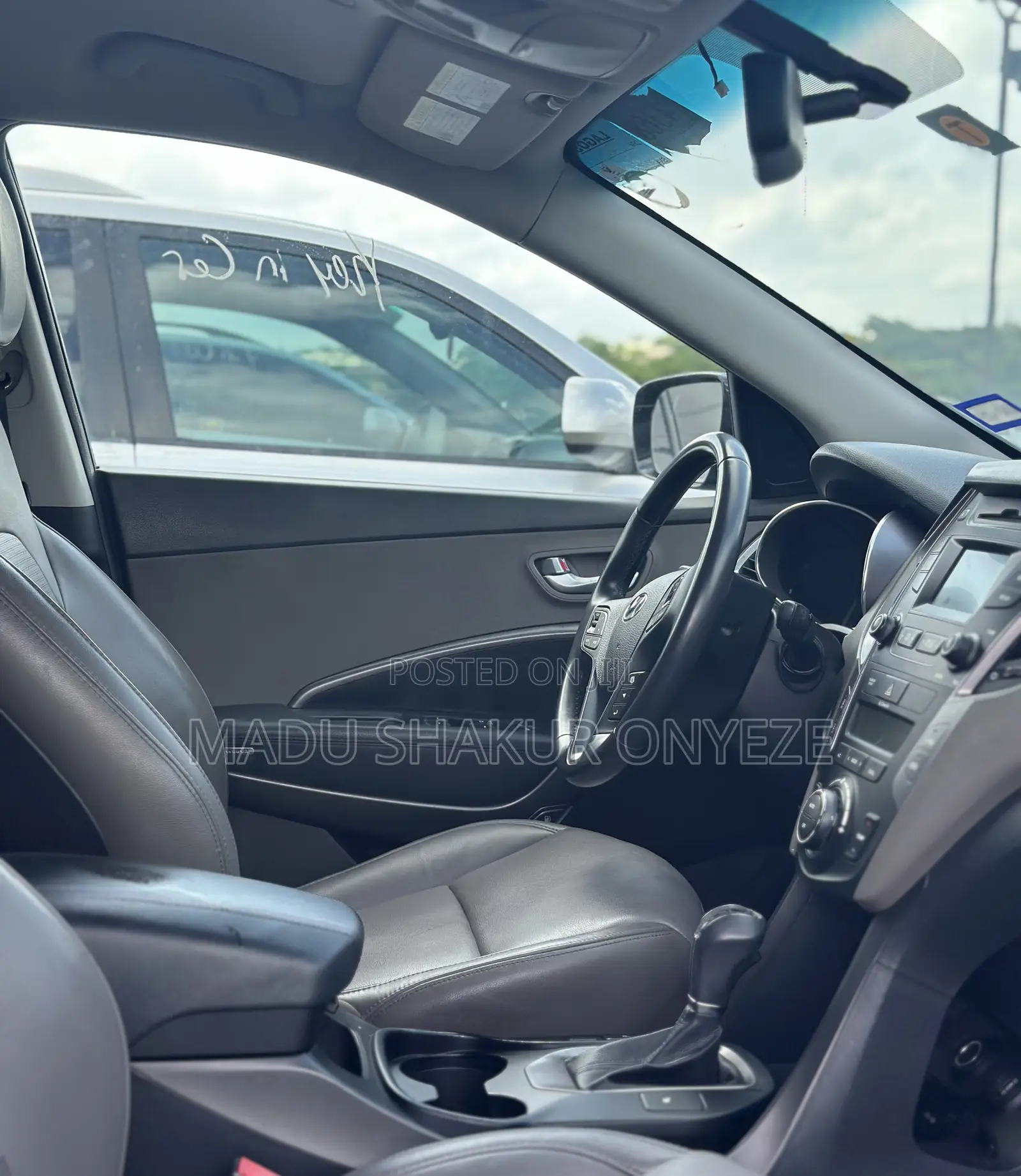 Hyundai Santa Fe SE 2012 Blue