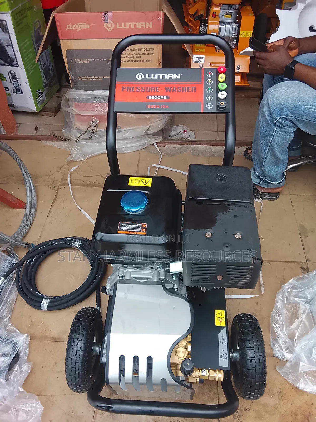 Petrol Pressure Washing Machine