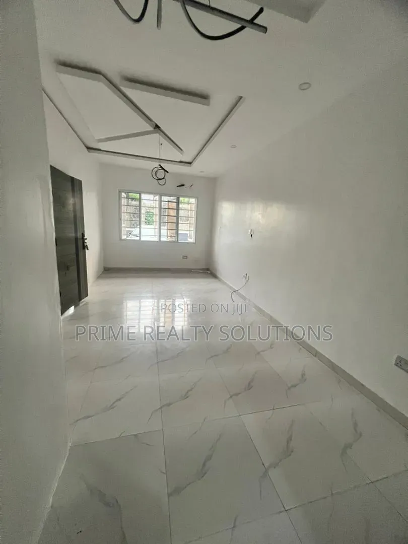 Mini Flat in Lekki Expressway for rent