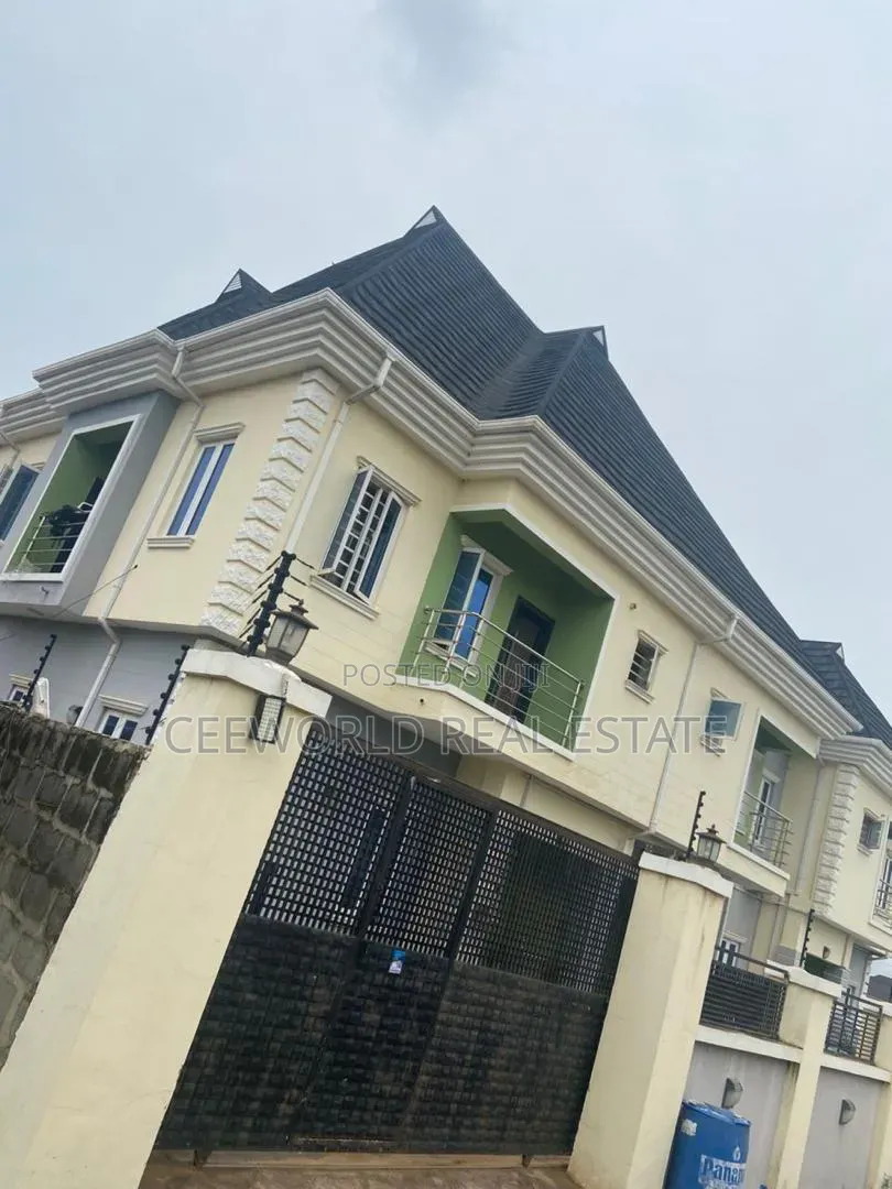 2bdrm Duplex in Akoto Estate Elebu, Akala Express for rent