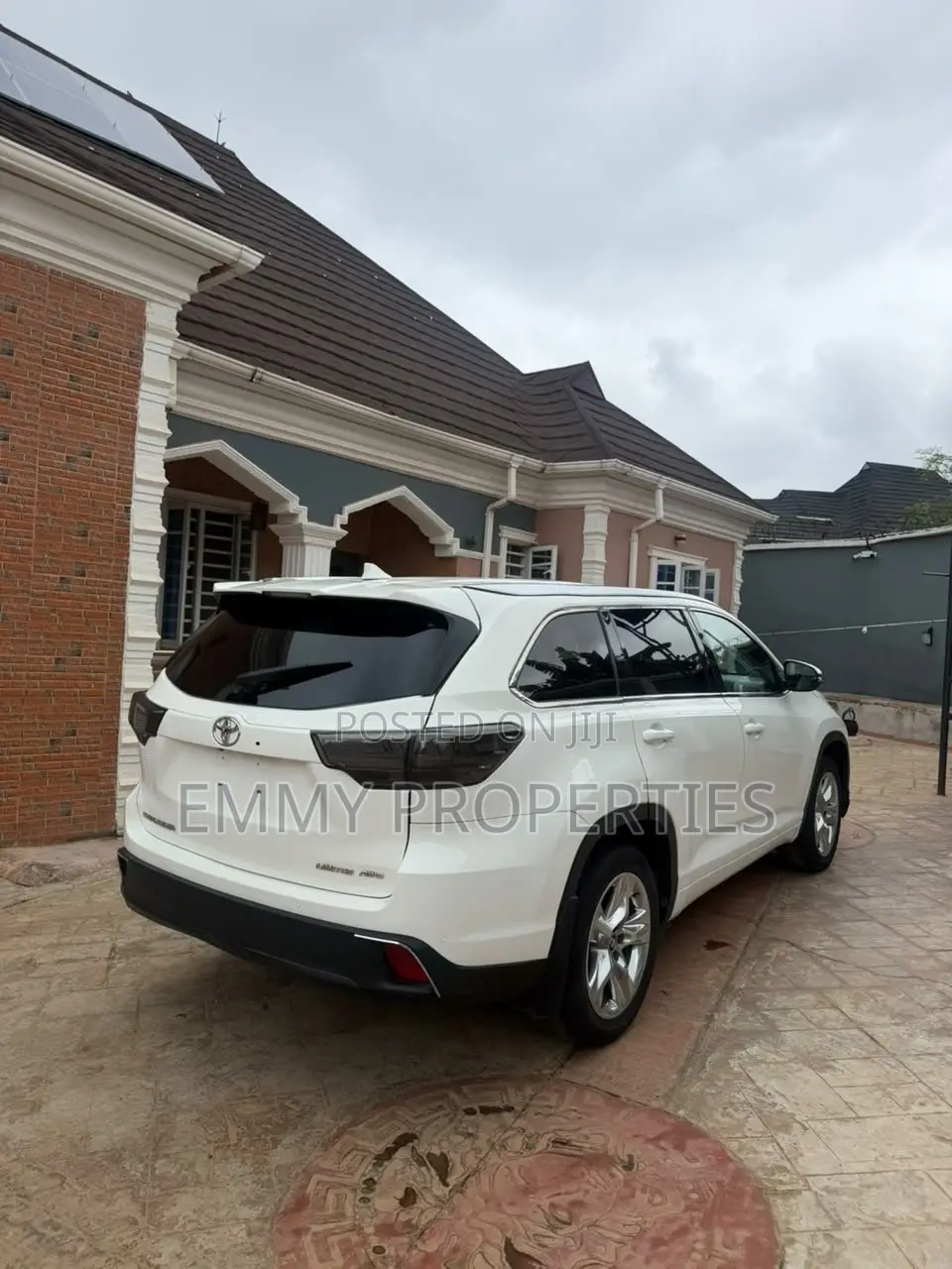 Toyota Highlander XLE 2019 White