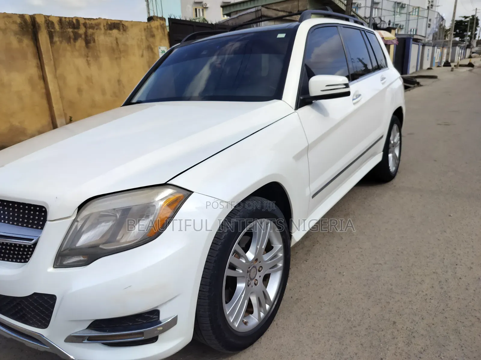 Mercedes-Benz GLK-Class Base GLK 350 4dr AWD 4MATIC (3.5L 6cyl 7A) 2015