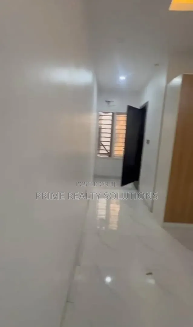 1bdrm Shared Apartment in Lekki Expressway for rent