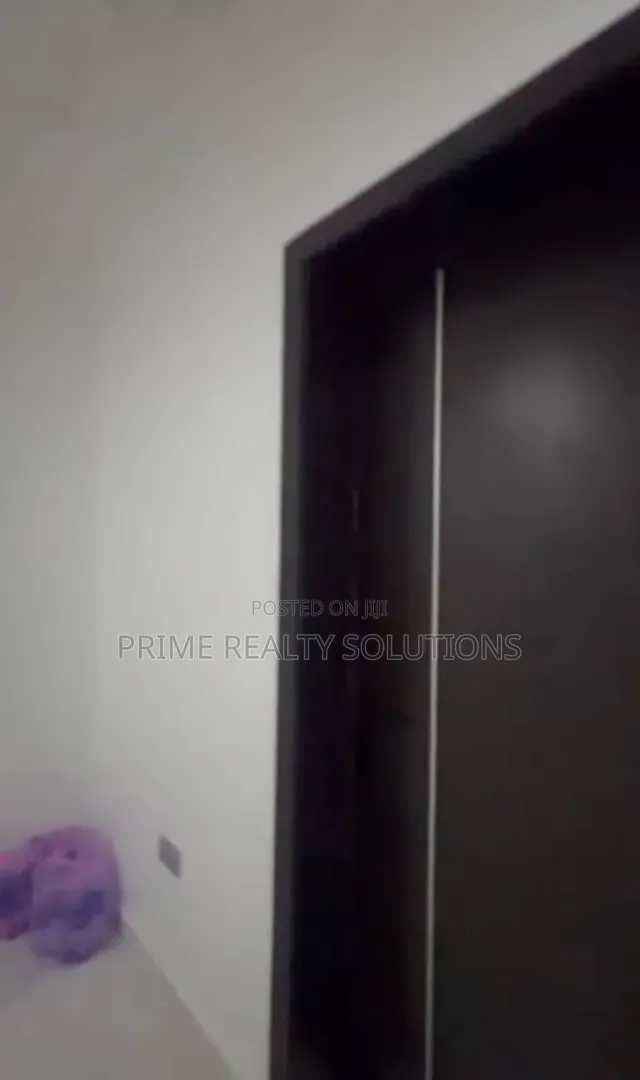 1bdrm Shared Apartment in Lekki Expressway for rent