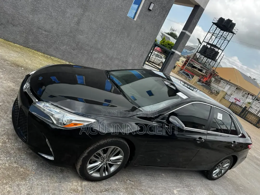 Toyota Camry SE 4dr Sedan (2.5L 4cyl 6A) 2016 Black