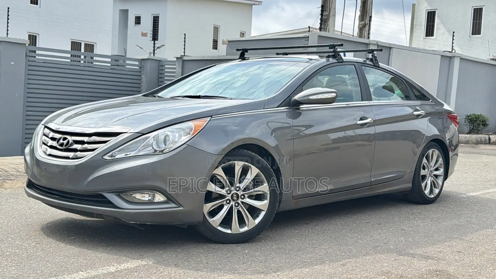 Hyundai Sonata Limited 2.0T Sedan (2.0L 4cyl 6A) 2013 Gray