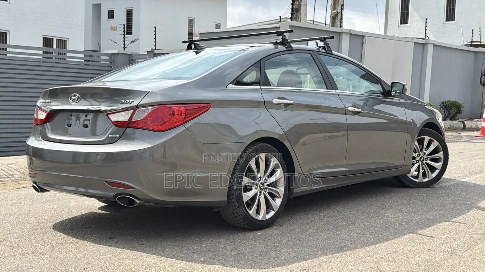 Hyundai Sonata Limited 2.0T Sedan (2.0L 4cyl 6A) 2013 Gray