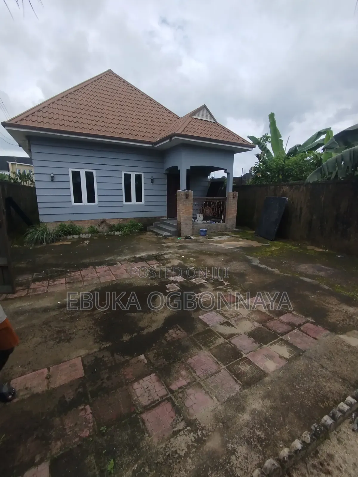 3bdrm Bungalow in Sars Road, Port-Harcourt for rent