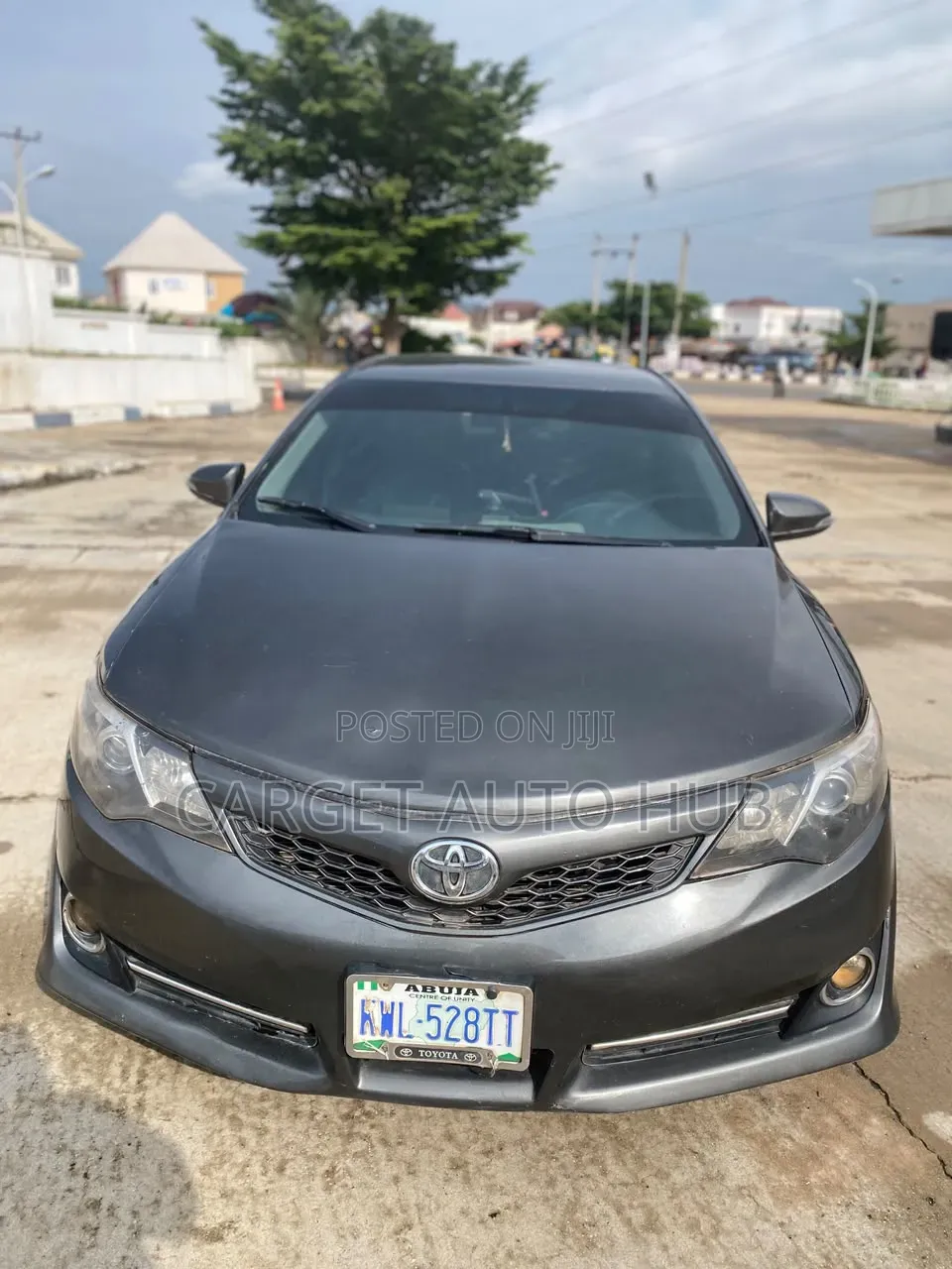 Toyota Camry SE 4dr Sedan (2.5L 4cyl 6A) 2014 Gray
