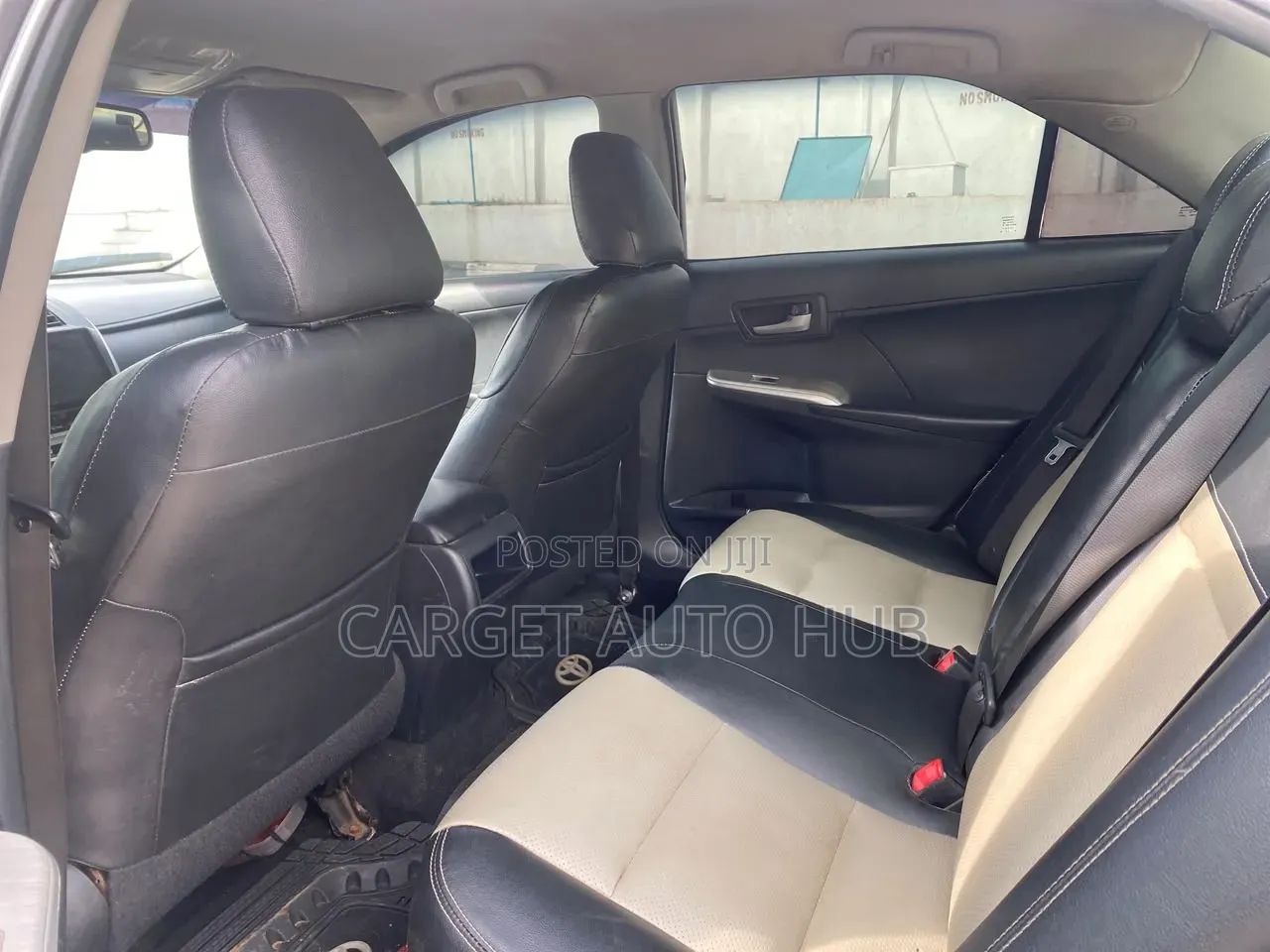 Toyota Camry SE 4dr Sedan (2.5L 4cyl 6A) 2014 Gray