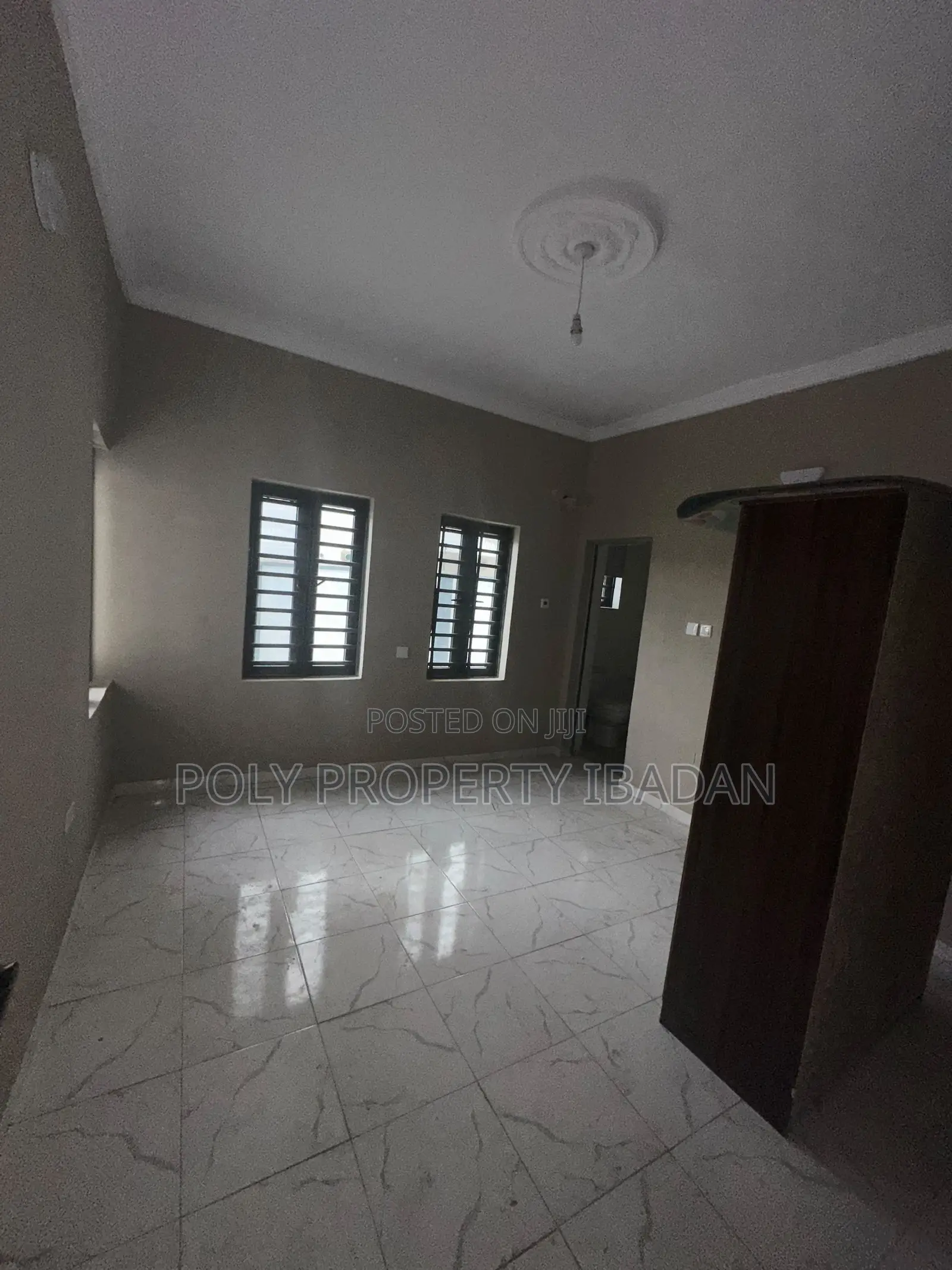 4bdrm Duplex in Kolapo Ishola Gra, Ibadan for rent