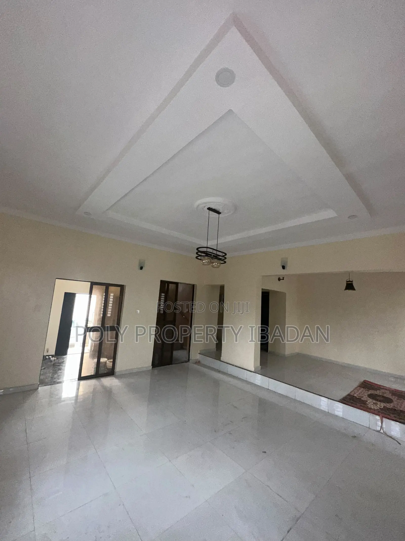 4bdrm Duplex in Kolapo Ishola Gra, Ibadan for rent