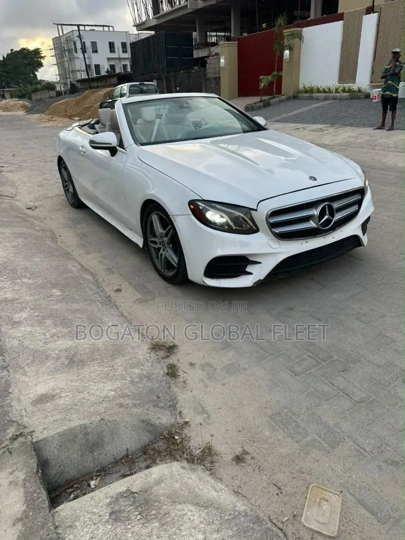 Mercedes Benz Convertible for Rent