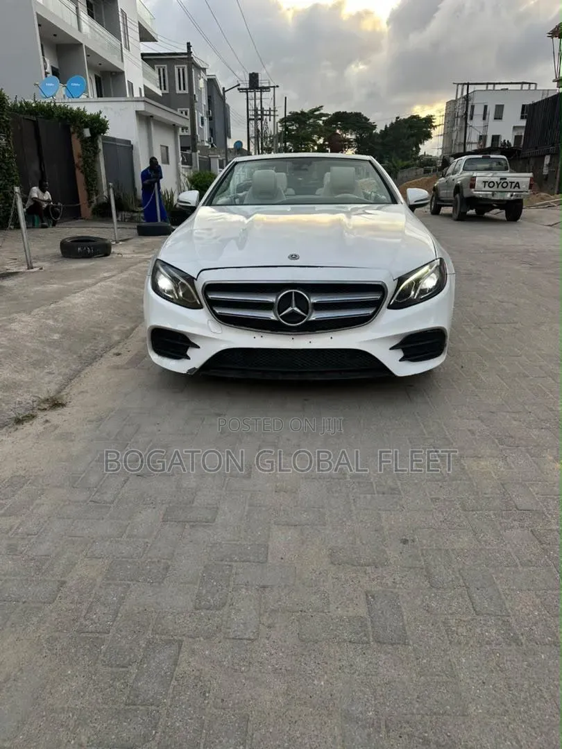 Mercedes Benz Convertible for Rent