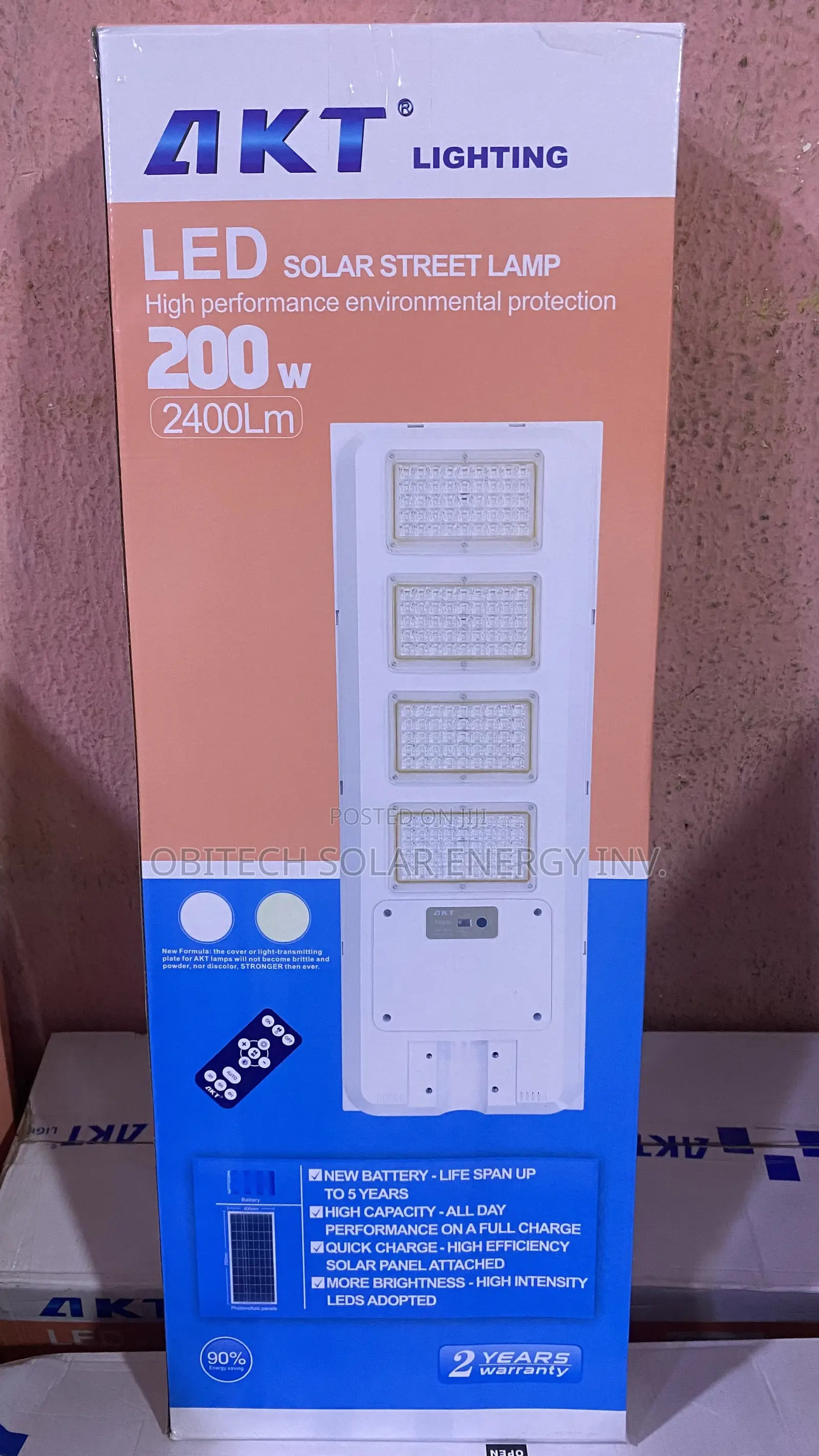 200w AKT Solar Street Lamp