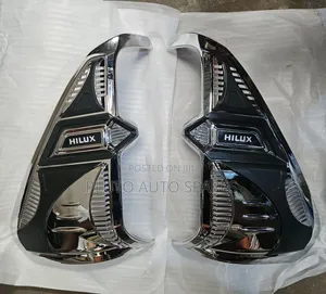 Hilux Rear Light Chrome Latest Set